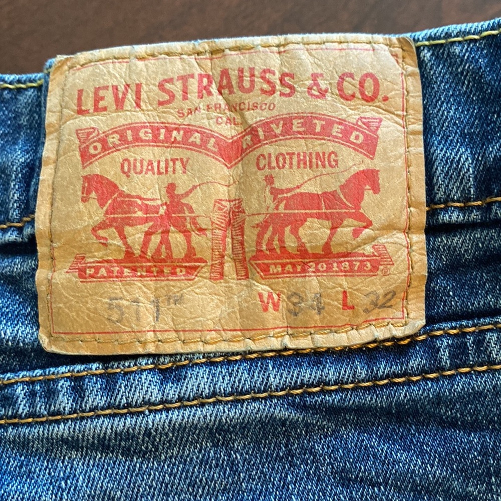 Mens Levi’s 511 Jeans - Picture 2 of 3